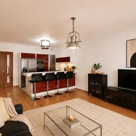 2-br With Parking And Balcony By Wishlist アパート *